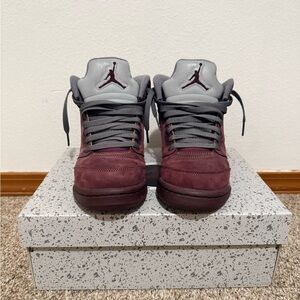 Air Jordan 5 Burgundy 6.5Y